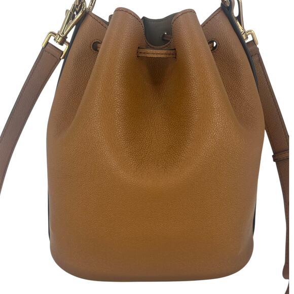 Tod's Timeless Small Leather Bucket Bag - Picture 13 of 16